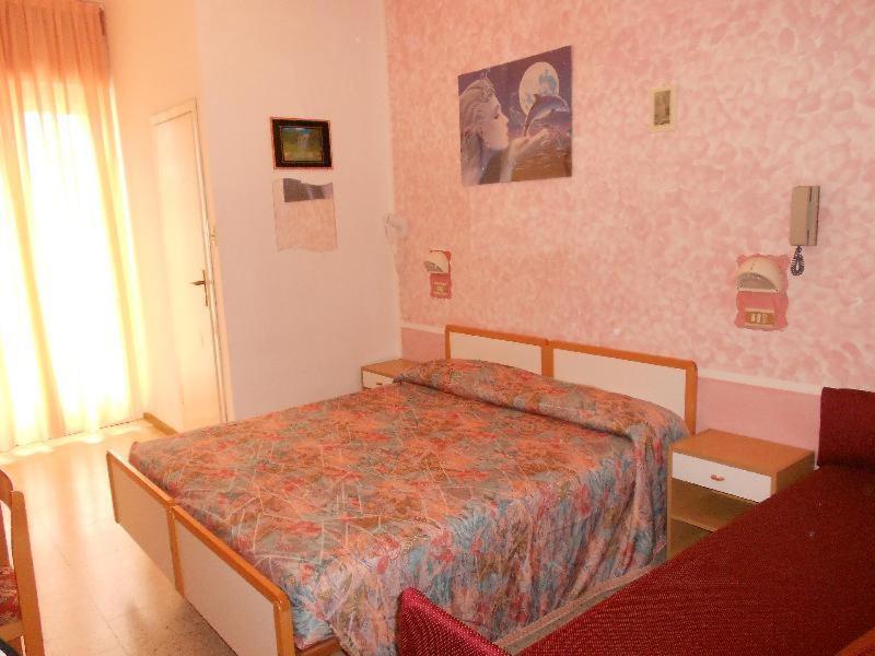 Hotel Vevey リミニ 部屋 写真